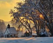 Foto der Koloman Kapelle Rimsting im Schnee im Winter